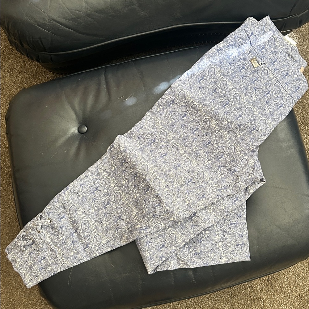 Philosophy Blue and off white Paisley Capris